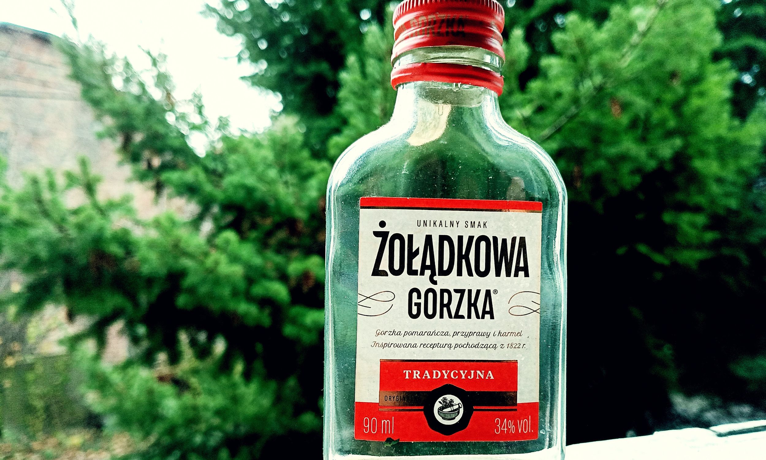 Koneserzy “małpek” – szykujcie kasę. Rząd da wam po kieszeni