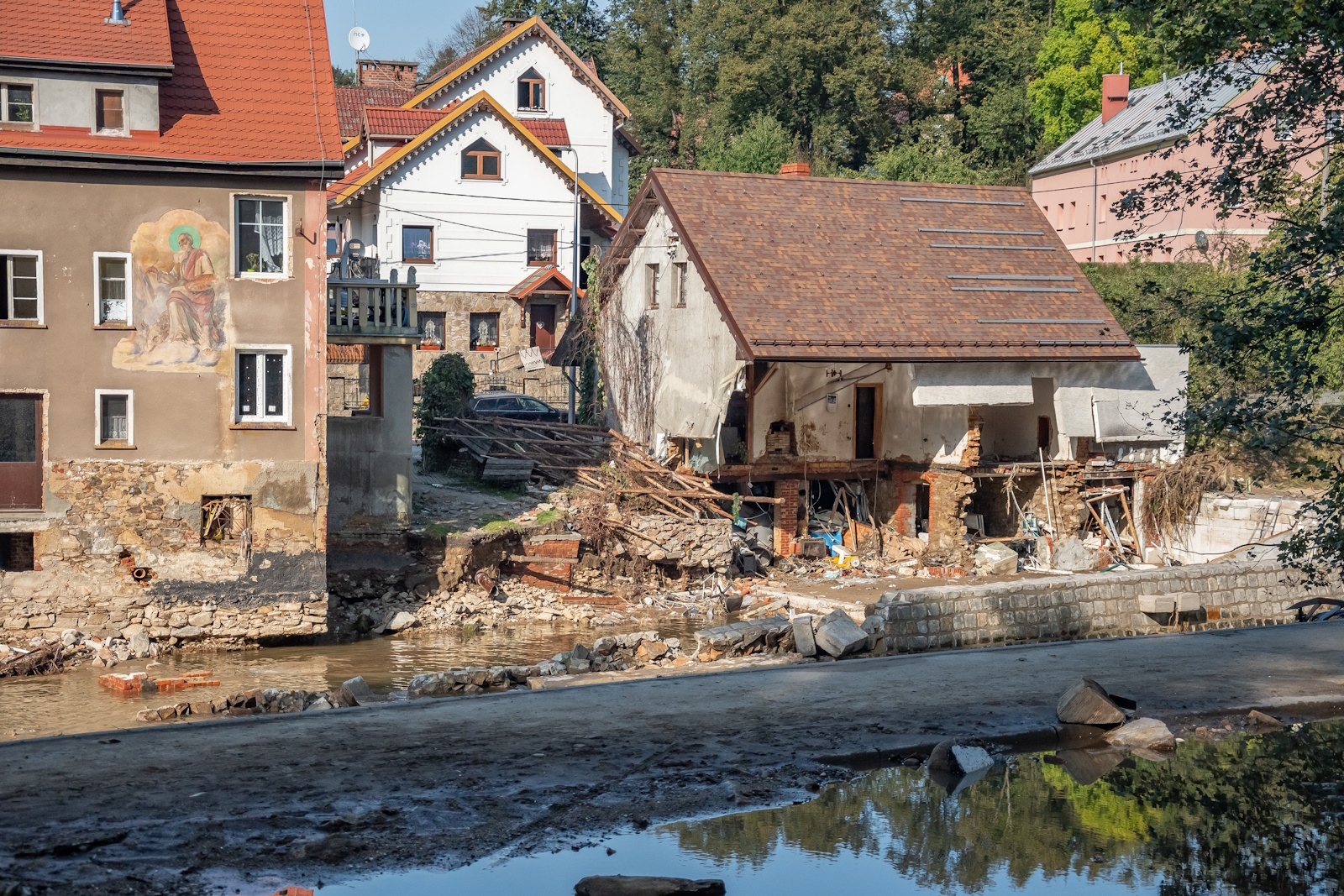 Polska dostała wsparcie od UE. Miliony na usuwanie skutków powodzi