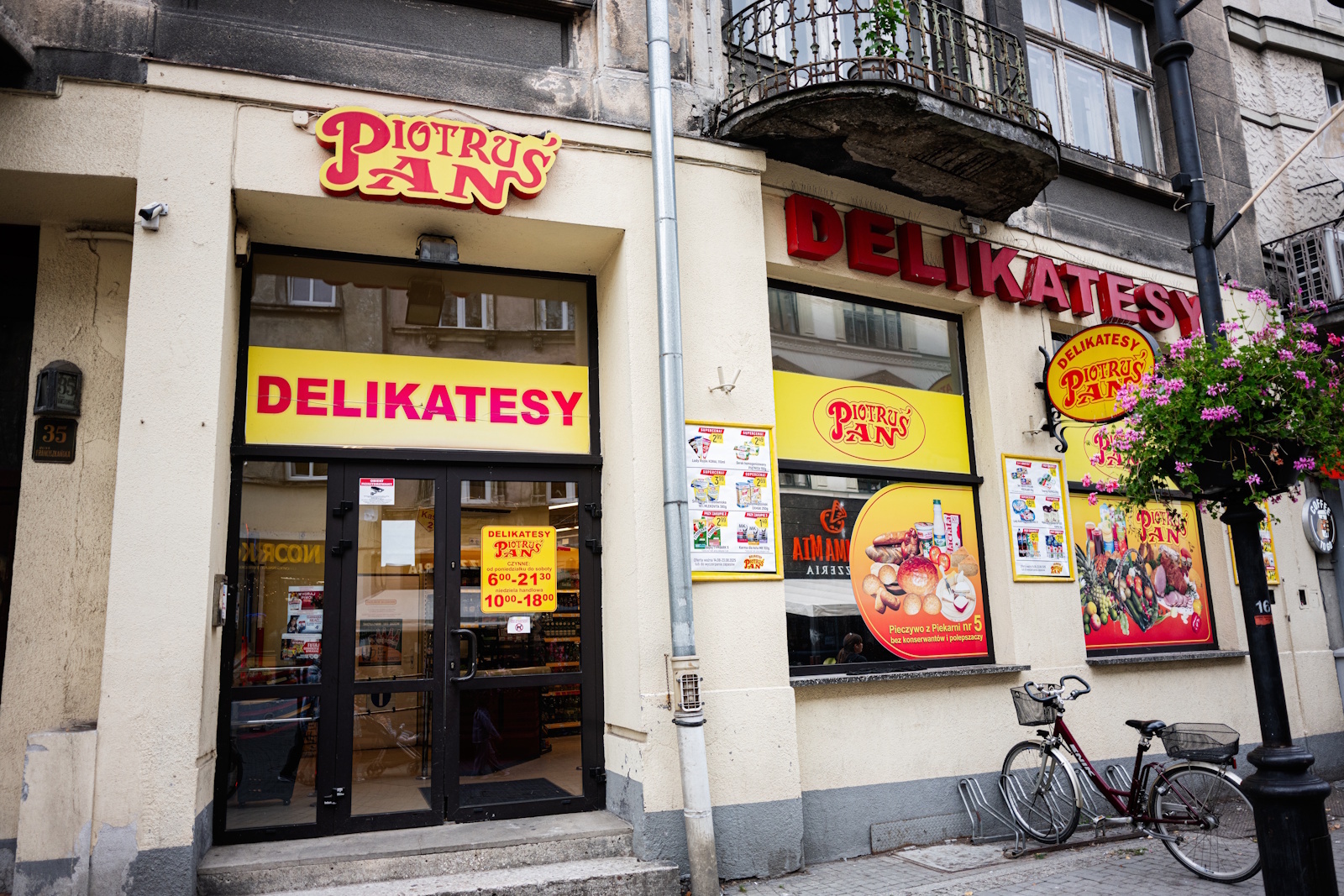 Polacy odchodzą od alkoholu. Małe sklepiki mogą się nie utrzymać