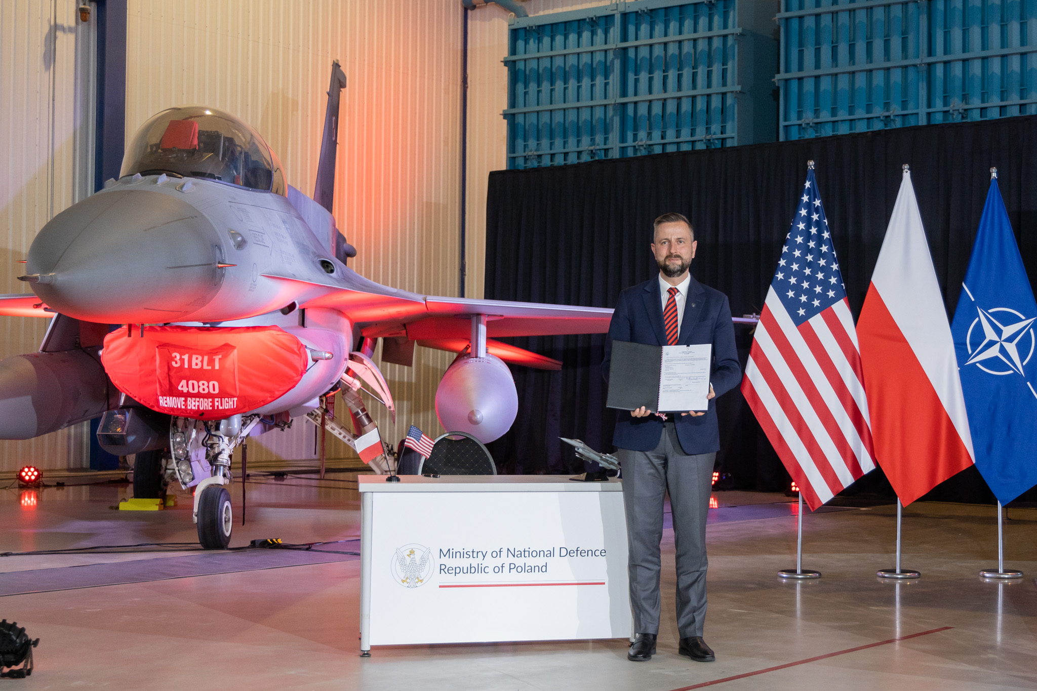 Polskie F-16 przejdą modernizację. Kontrakt na gigantyczną kwotę podpisany