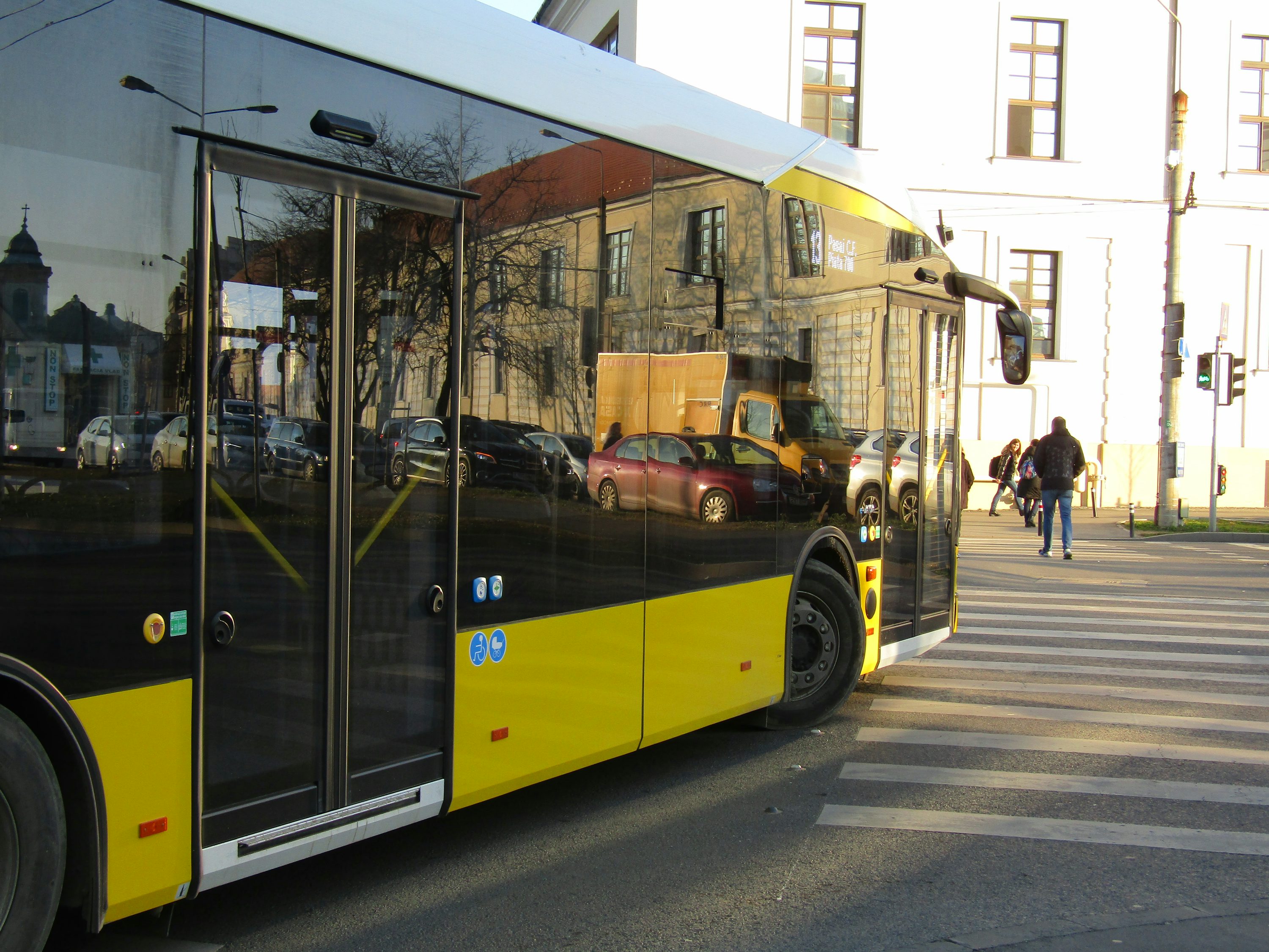 Warszawa zamówiła 120 autobusów spalinowych. Posłużą nie tylko do przewozu