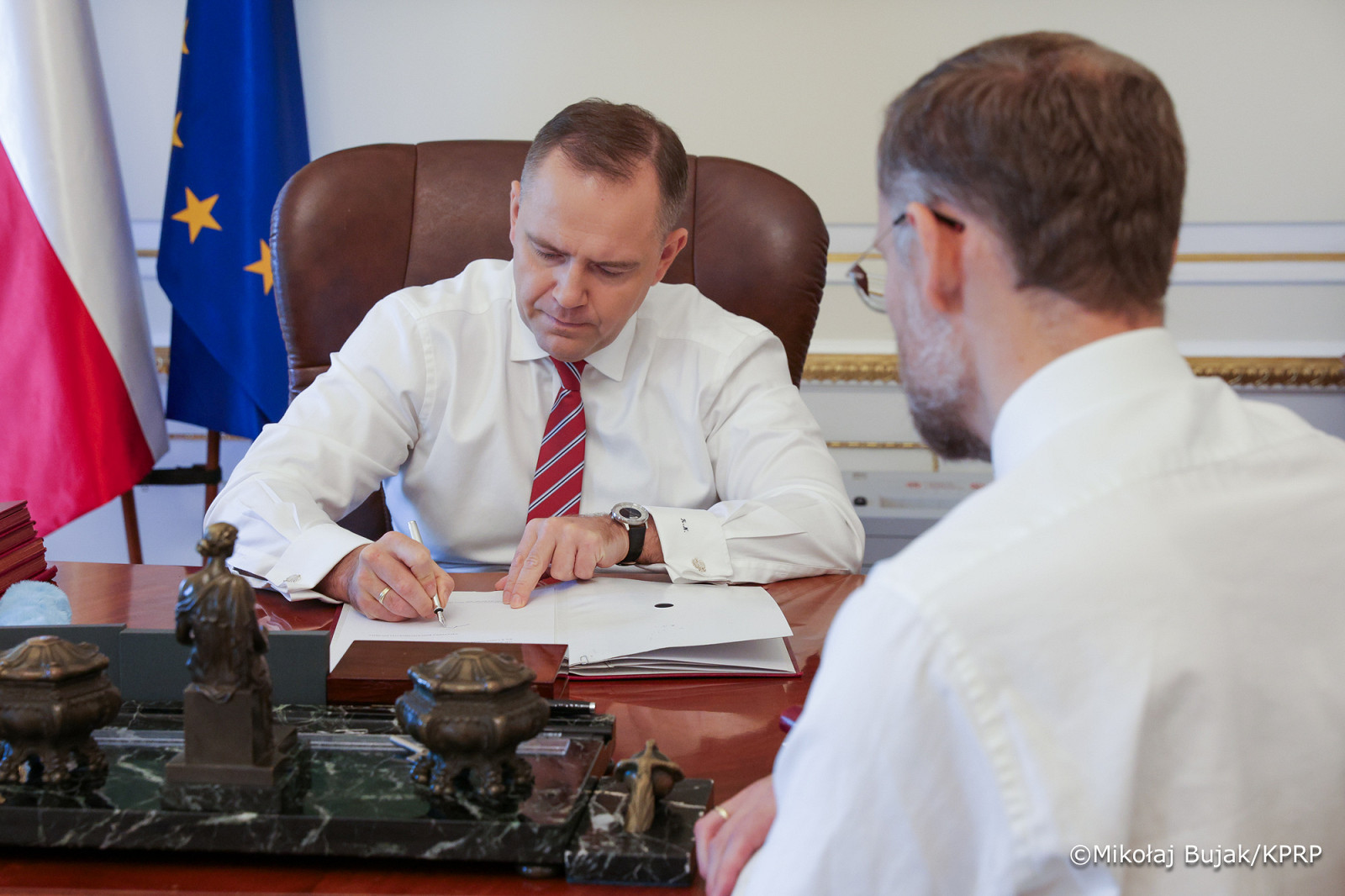 Karol Nawrocki zawetował "ustawę wiatrakową". Rozwój zielonej energii zatrzymany