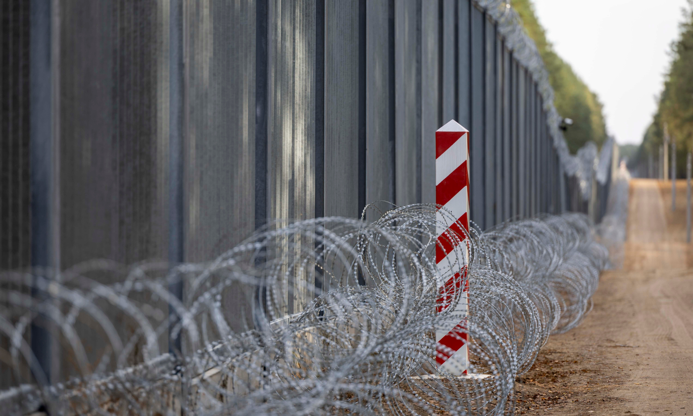 Polski żołnierz ranny w starciu z nielegalnymi migrantami. Jego stan jest stabilny