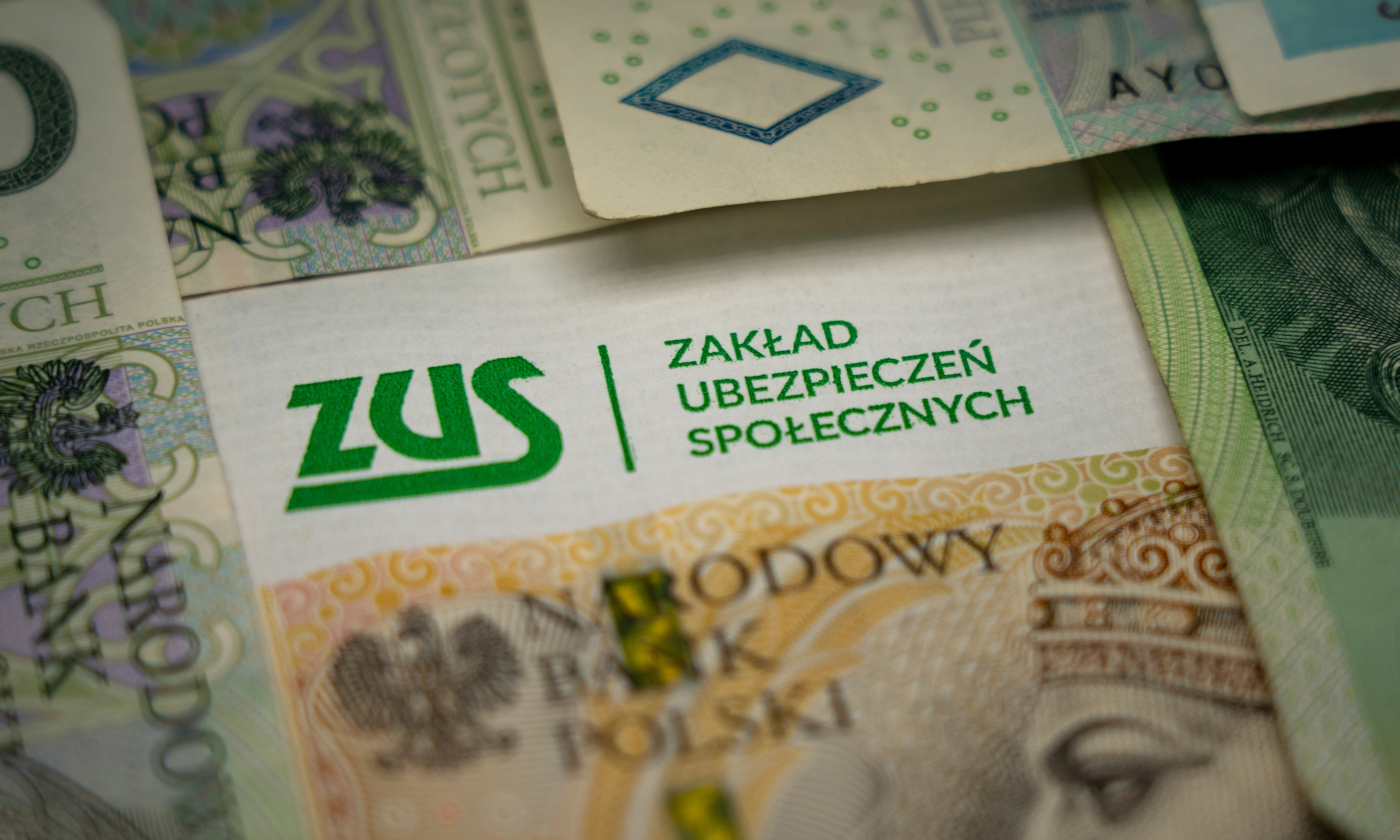 Zbyt droga wyprawka szkolna? ZUS posłuży Ci pomocą