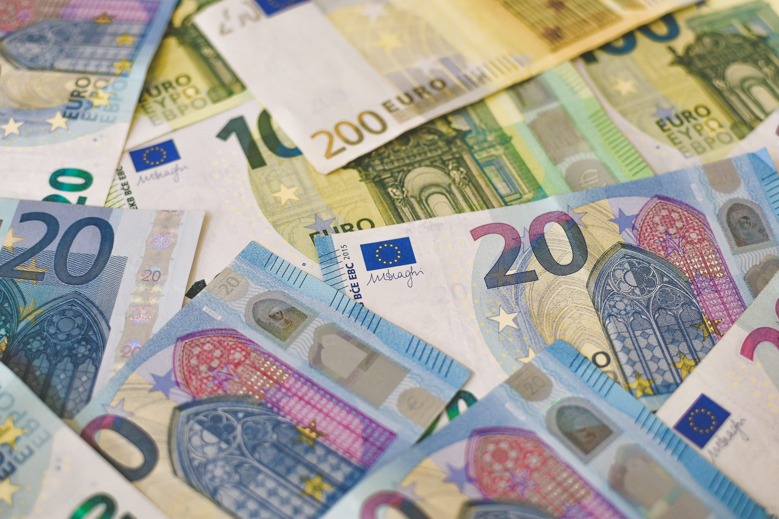 Kolejny kraj wprowadza Euro. Ma niższe PKB od Polski
